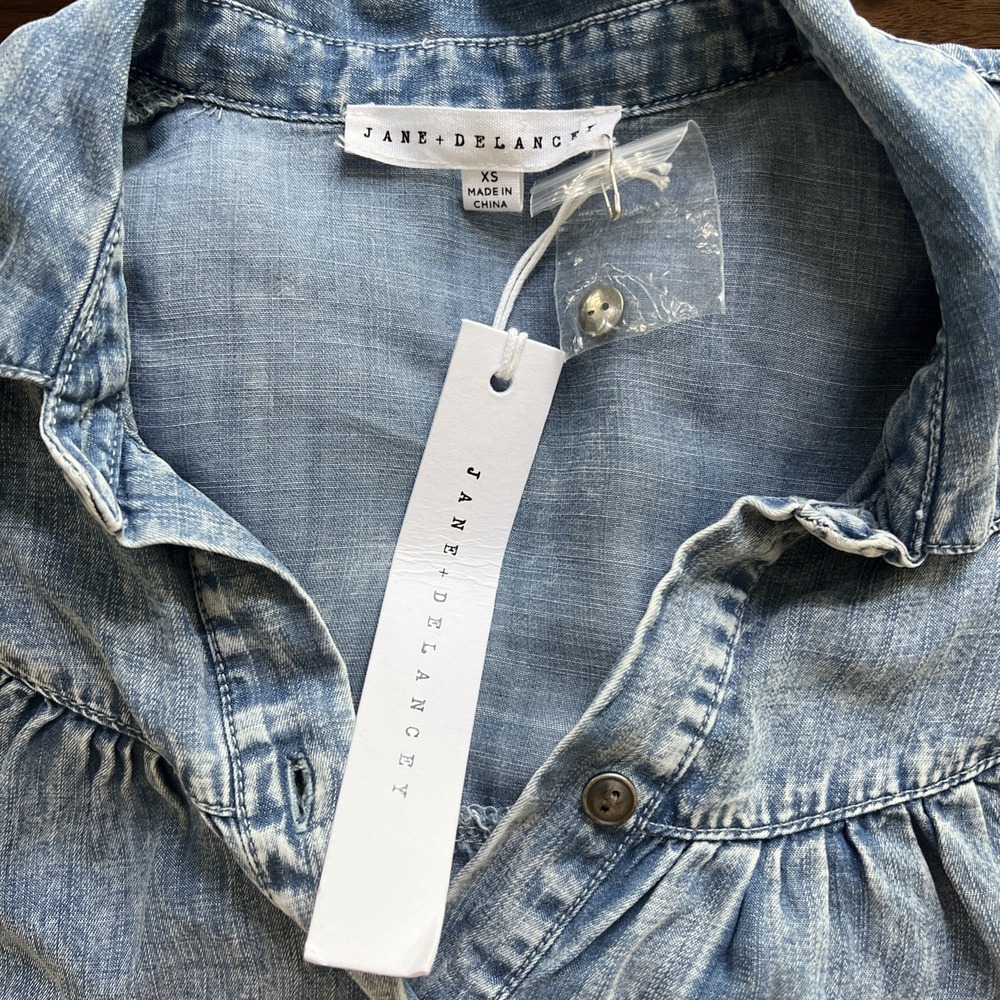 Women's Chambray Blouse XS Short Sleeve Denim Blue Puff Sleeve Bohemian Prairie - Picture 4 of 10
